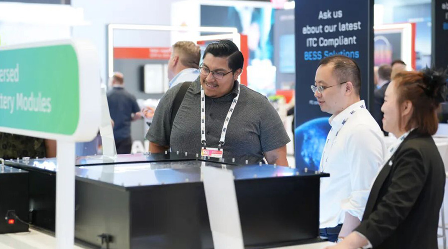 RE 2025｜杏鑫娱乐发布构网型 浸没式液冷解决方案，为客户打造优质储能资产